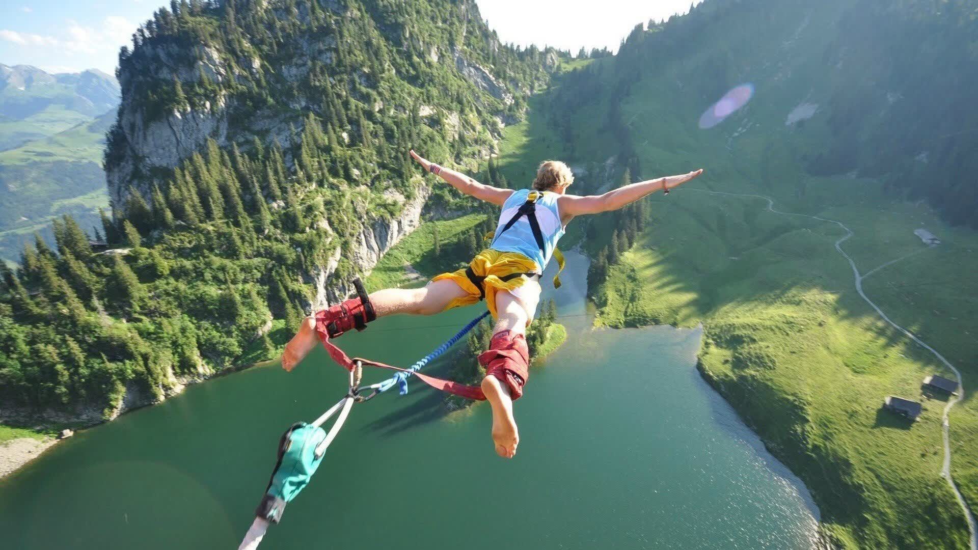 Scout换人引争议，点球风波再升级，一场比赛三个瓜